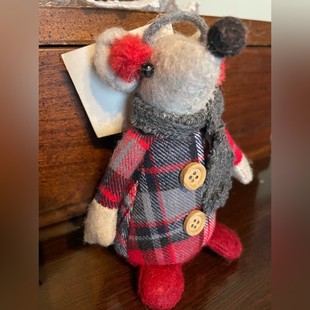 Handmade Christmas mouse NWT